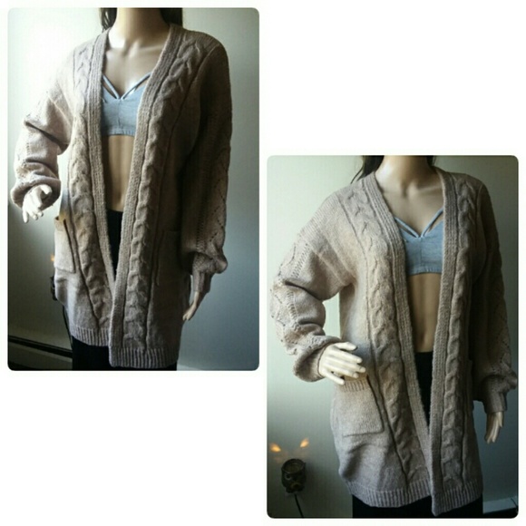 ONLY SMALL LEFT! CABLE KNIT CHUNKY MOCHA CARDIGAN! - Picture 3 of 6